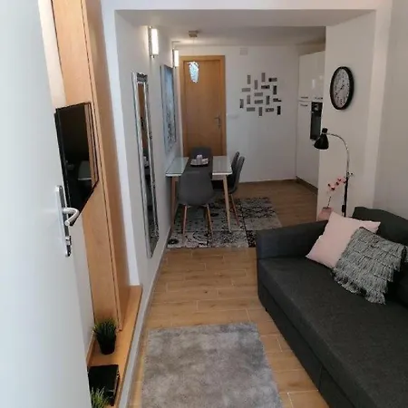 Ad -